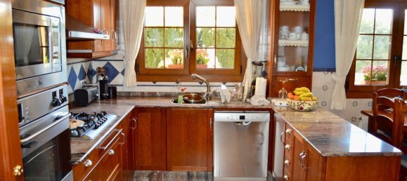 5 bedrooms House in La Nucia, Spain No. 11862 26