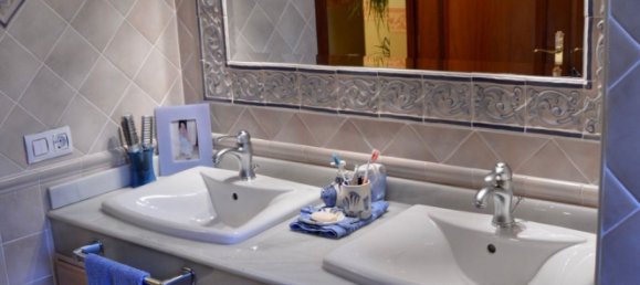 5 bedrooms House in La Nucia, Spain No. 11862 18