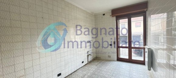3 bedrooms Apartment in Novara, Italy No. 153681 11