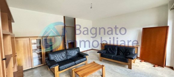 3 bedrooms Apartment in Novara, Italy No. 153681 6