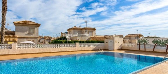 Таунхаус с 2 спальнями в Аликанте, Испания № 186459 24