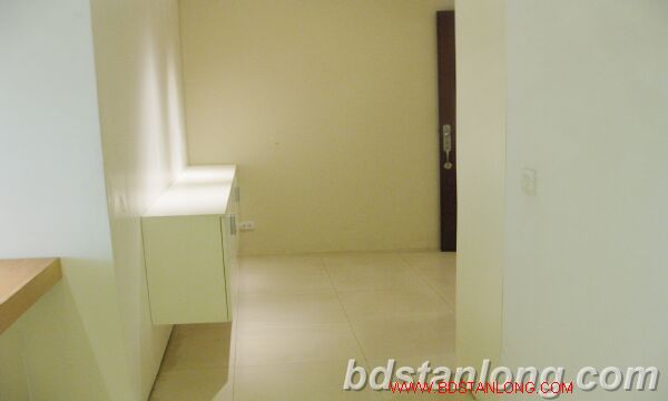 3 bedrooms Apartment in Tay Ho, Vietnam No. 6117