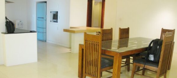 3 bedrooms Apartment in Tay Ho, Vietnam No. 6117 4