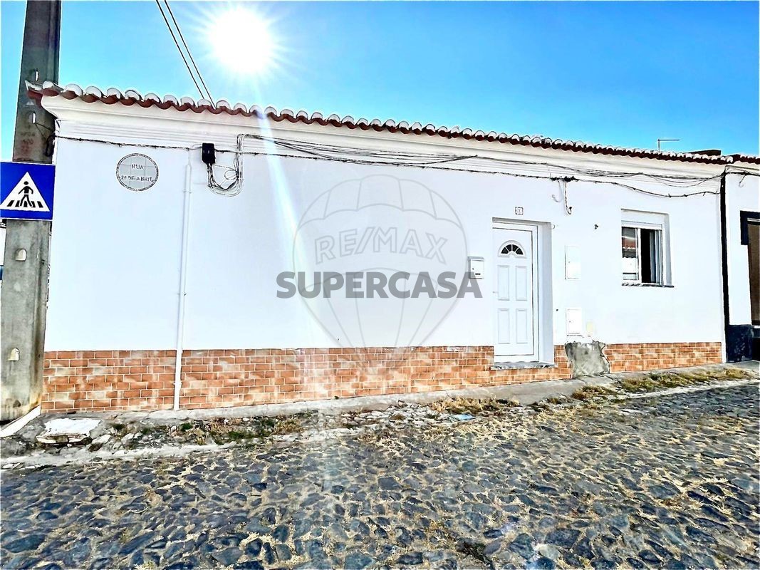 Дом с 3 спальнями в Santa Clara de Louredo, Португалия № 323904