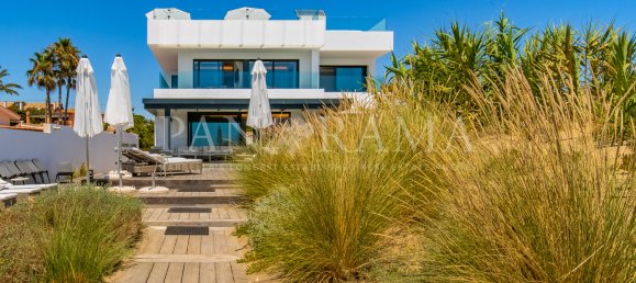 6 Schlafzimmer Villa in Marbella, Spain, Nr. 93712 16