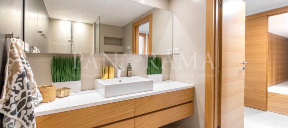 6 Schlafzimmer Villa in Marbella, Spain, Nr. 93712 31