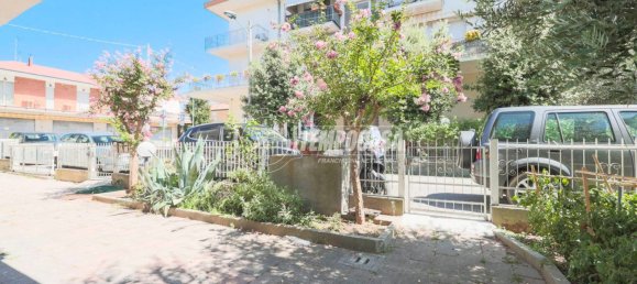 2 Schlafzimmer Wohnung in Rimini, Italy, Nr. 294210 18