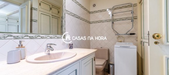 2 bedrooms House in Colares, Portugal No. 49369 17