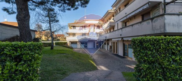3 rooms Apartment in Cassano d'Adda, Italy No. 7558 50