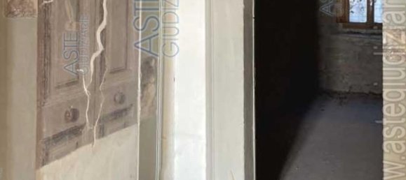 7 rooms Apartment in Pistoia, Italy No. 40765 14