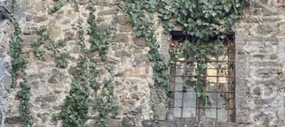 7 rooms Apartment in Pistoia, Italy No. 40765 13