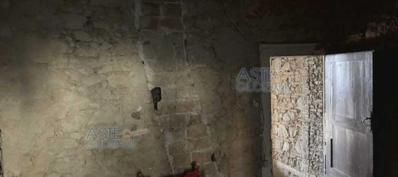 7 rooms Apartment in Pistoia, Italy No. 40765 16