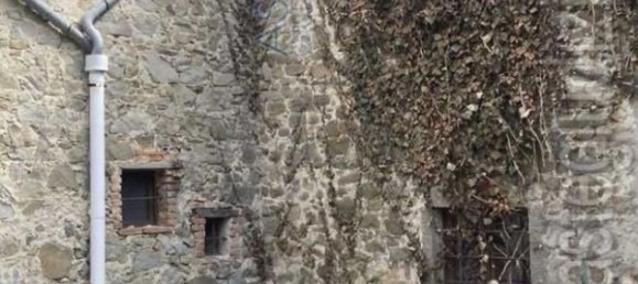 7 rooms Apartment in Pistoia, Italy No. 40765 12