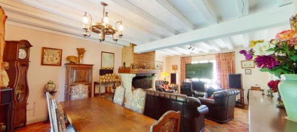 4 bedrooms Castles in Val-d'Oise, France No. 360401 8