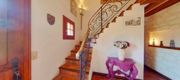 4 bedrooms Castles in Val-d'Oise, France No. 360401 10