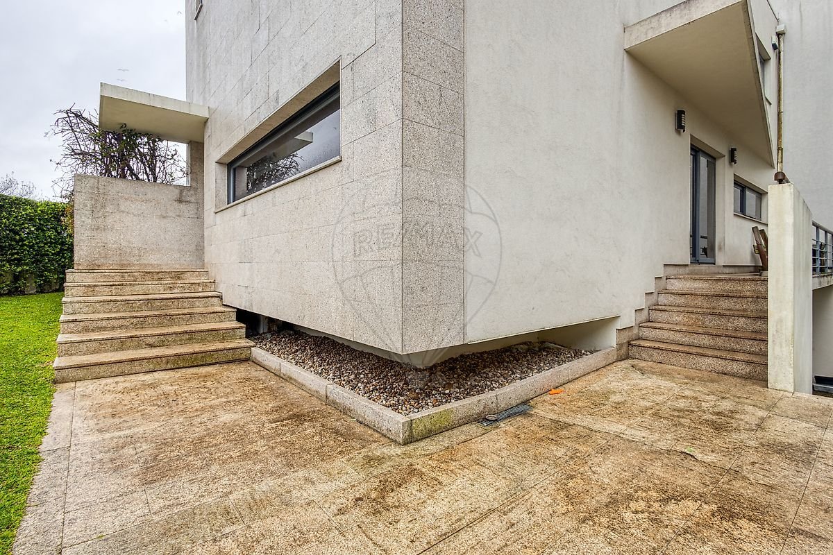 Дом с 4 спальнями в Сеньора да Ора, Португалия № 16771