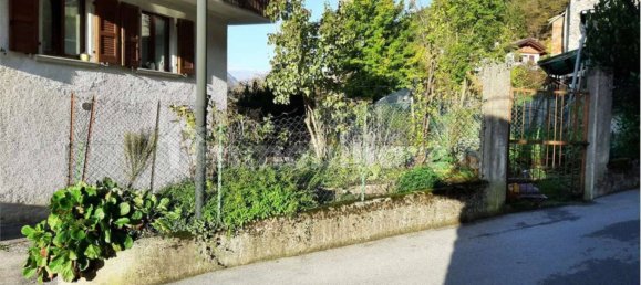 5 rooms House in Bondone, Italy No. 35150 4