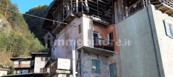 5 rooms House in Bondone, Italy No. 35150 15