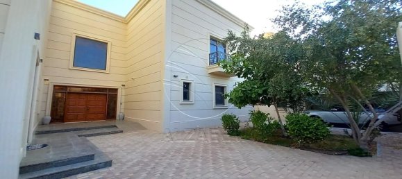 6 Schlafzimmer Villa in Shakhbout City, UAE, Nr. 29831 4