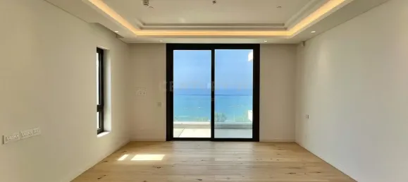 Квартира с 3 спальнями в Агиос Тихонас, Кипр № 4474 12