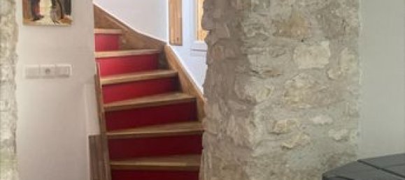 3 bedrooms Villa in Elbeuf, France No. 353067 11