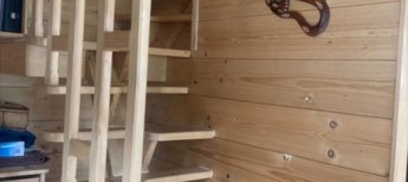 3 bedrooms Villa in Elbeuf, France No. 353067 9