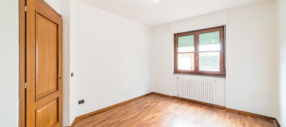 5 rooms Apartment in Saluzzo, Italy No. 213604 17