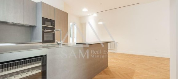 2 bedrooms Apartment in Ciutat Vella, Spain No. 33991 9