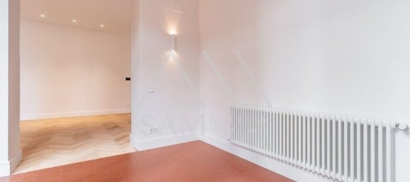 2 bedrooms Apartment in Ciutat Vella, Spain No. 33991 30