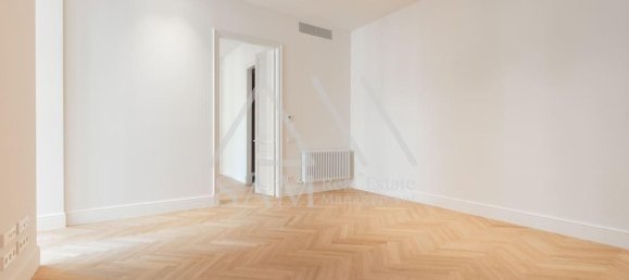 2 bedrooms Apartment in Ciutat Vella, Spain No. 33991 24