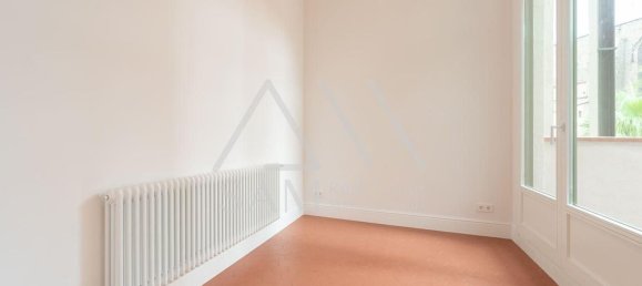 2 bedrooms Apartment in Ciutat Vella, Spain No. 33991 27