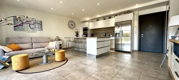 2 bedrooms Apartment in Ajaccio, France No. 305241 3