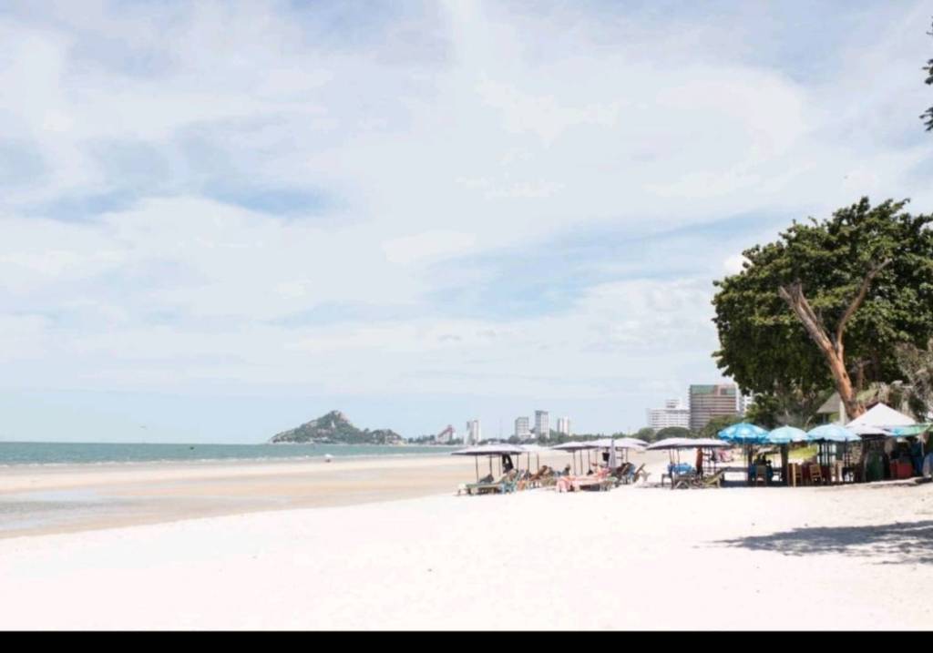 Кондоминиум  с 2 спальнями в Хуа Хин, Таиланд № 63130