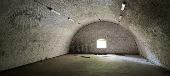 Коммерческая недвижимость 400м² в Аррас, Франция № 313977 3