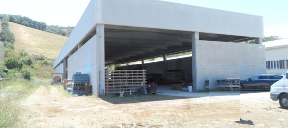 Склад 1700м² в Колоннелла, Италия № 276654 3