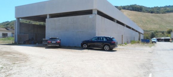 Склад 1700м² в Колоннелла, Италия № 276654 2