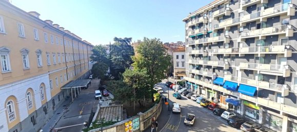 2 bedrooms Apartment in Trieste, Italy No. 311401 9
