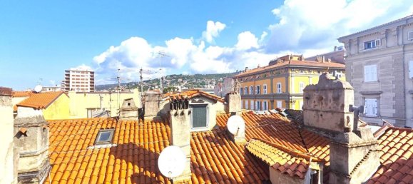 2 bedrooms Apartment in Trieste, Italy No. 311401 21