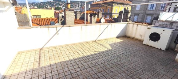 2 bedrooms Apartment in Trieste, Italy No. 311401 19