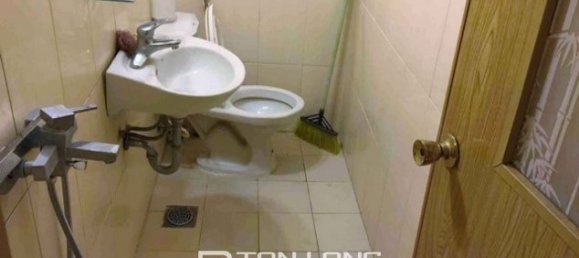 Studio in Hoan Kiem, Vietnam No. 2463 4