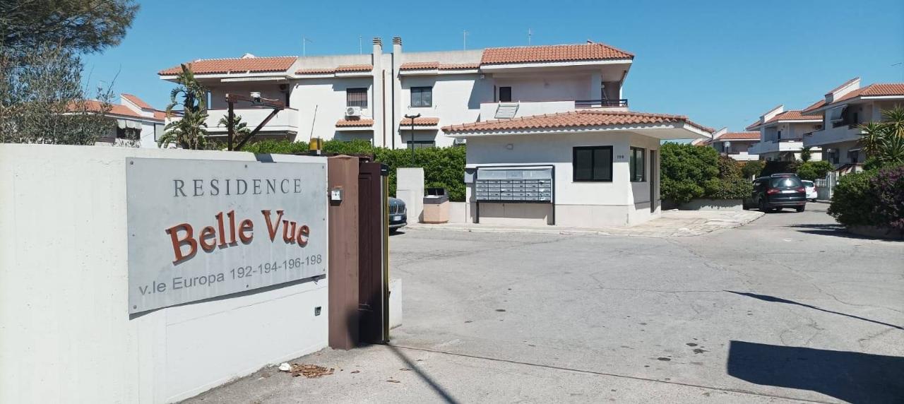 Вилла с 4 комнатами в Таранто, Италия № 36675