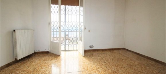 6 rooms House in Montevarchi, Italy No. 233812 10