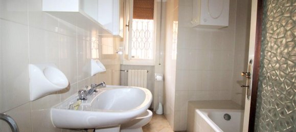 6 rooms House in Montevarchi, Italy No. 233812 7