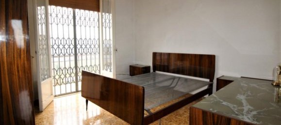 6 rooms House in Montevarchi, Italy No. 233812 3