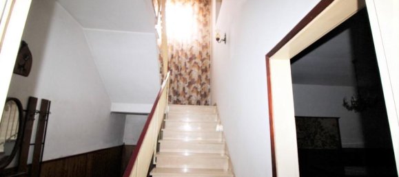 6 rooms House in Montevarchi, Italy No. 233812 25