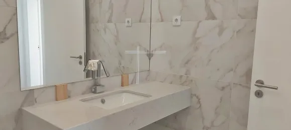 5 bedrooms House in Costa da Caparica, Portugal No. 99929 24