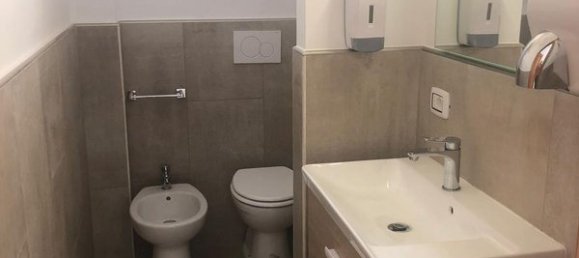 160m² Commercial property in Rome, Italy No. 116752 8