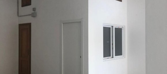 160m² Commercial property in Rome, Italy No. 116752 7