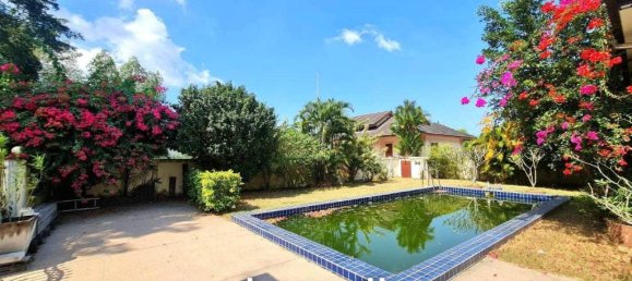 5 bedrooms Cafe / restaurant in Pattaya, Thailand No. 15460 4