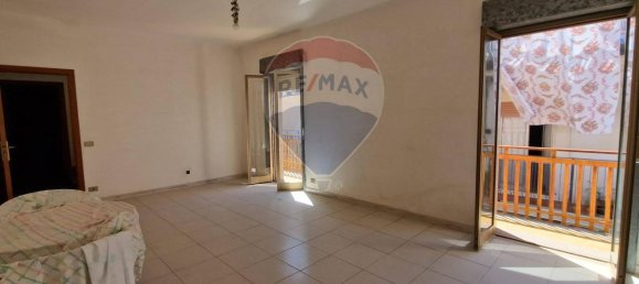 4-Zimmer Haus in Francavilla di Sicilia, Italy, Nr. 34895 10